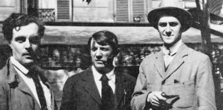 O artyście Modigliani przed Café de la Rotonde