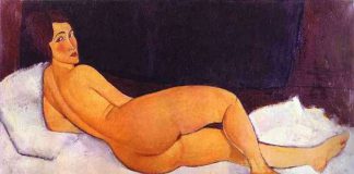 Patrząca przez prawe ramię